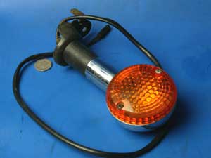 Indicator right rear Suzuki VL125 Intruder damaged chrome