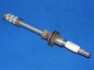 Front wheel spindle Suzuki VL125 Intruder (image for) Front wheel spindle Suzuki VL125 Intruder
