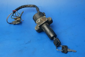 Ignition switch with 2 keys used Honda NSR125 FN