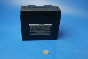 YT12B-BS new