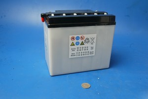 YB16-B motorcycle battery new
