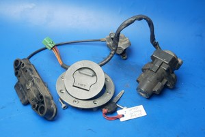 Ignition switch and lockset Suzuki GSF 600 Bandit used