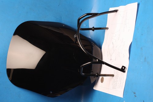 Scooter screen and mounting bracketNew Peugeot 50 models